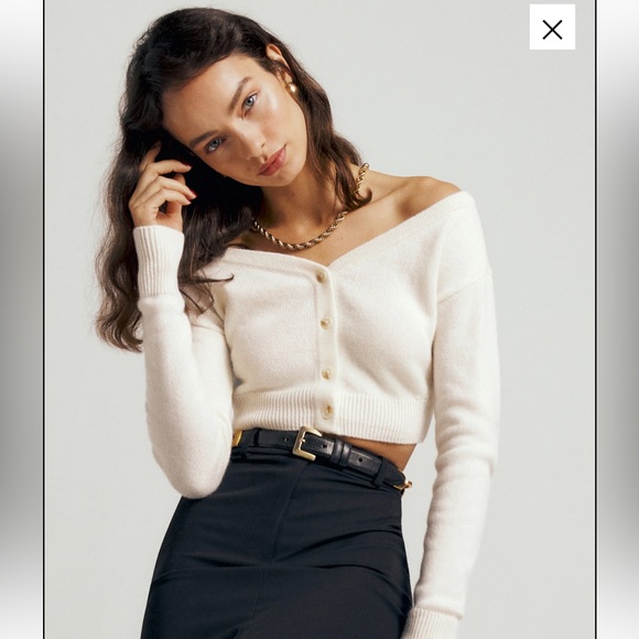 Reformation Sweaters - Reformation cashmere sweater